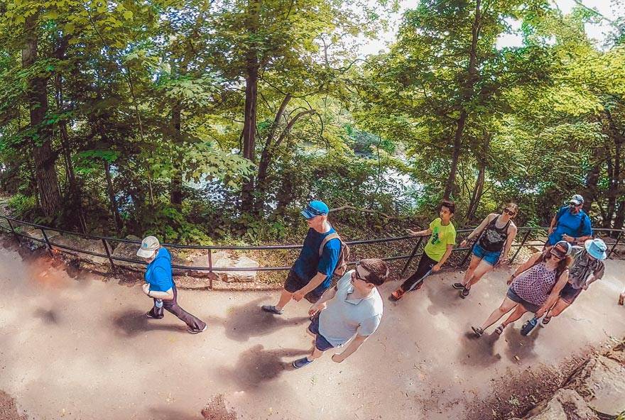 A group of visitors on a guided hike at Niagara Falls